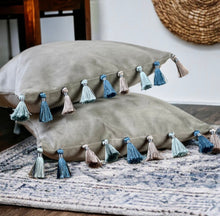 Load image into Gallery viewer, Champagne Tassel Cushion