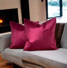 Load image into Gallery viewer, Burghundy Velvet Cushion
