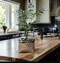 Load image into Gallery viewer, Linen Mix Zebra & Hessian Pot