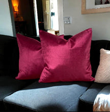 Load image into Gallery viewer, Burghundy Velvet Cushion