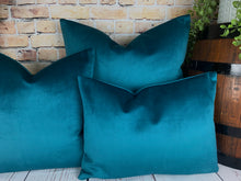 Load image into Gallery viewer, Teal Velvet Cushion