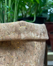 Load image into Gallery viewer, Gold Flaked Cork Pot