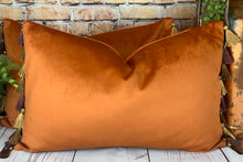 Load image into Gallery viewer, Copper Tassel Cushion