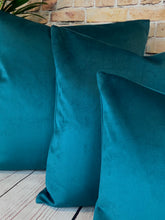 Load image into Gallery viewer, Teal Velvet Cushion