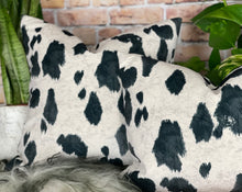 Load image into Gallery viewer, Appaloosa Pony Velvet Cushion Black