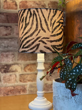 Load image into Gallery viewer, Zebra Linen Mix Lampshade