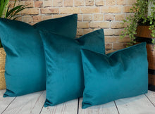 Load image into Gallery viewer, Teal Velvet Cushion