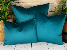 Load image into Gallery viewer, Teal Velvet Cushion