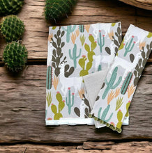 Load image into Gallery viewer, Cacti &amp; Llama Tea Towel Set
