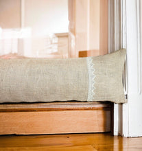Load image into Gallery viewer, Hessian &amp; Lace Draught Excluder
