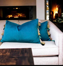 Load image into Gallery viewer, Teal Tassel Cushion
