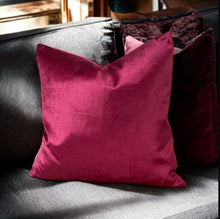 Load image into Gallery viewer, Burghundy Velvet Cushion
