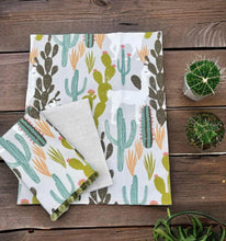 Load image into Gallery viewer, Cacti &amp; Llama Tea Towel Set

