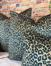 Load image into Gallery viewer, Leopard Print Velvet Cushion
