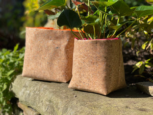 Silver Flaked Cork Pot