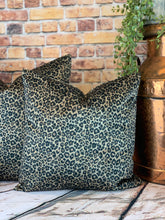Load image into Gallery viewer, Leopard Print Velvet Cushion
