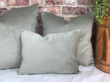 Load image into Gallery viewer, Champagne Velvet Cushion
